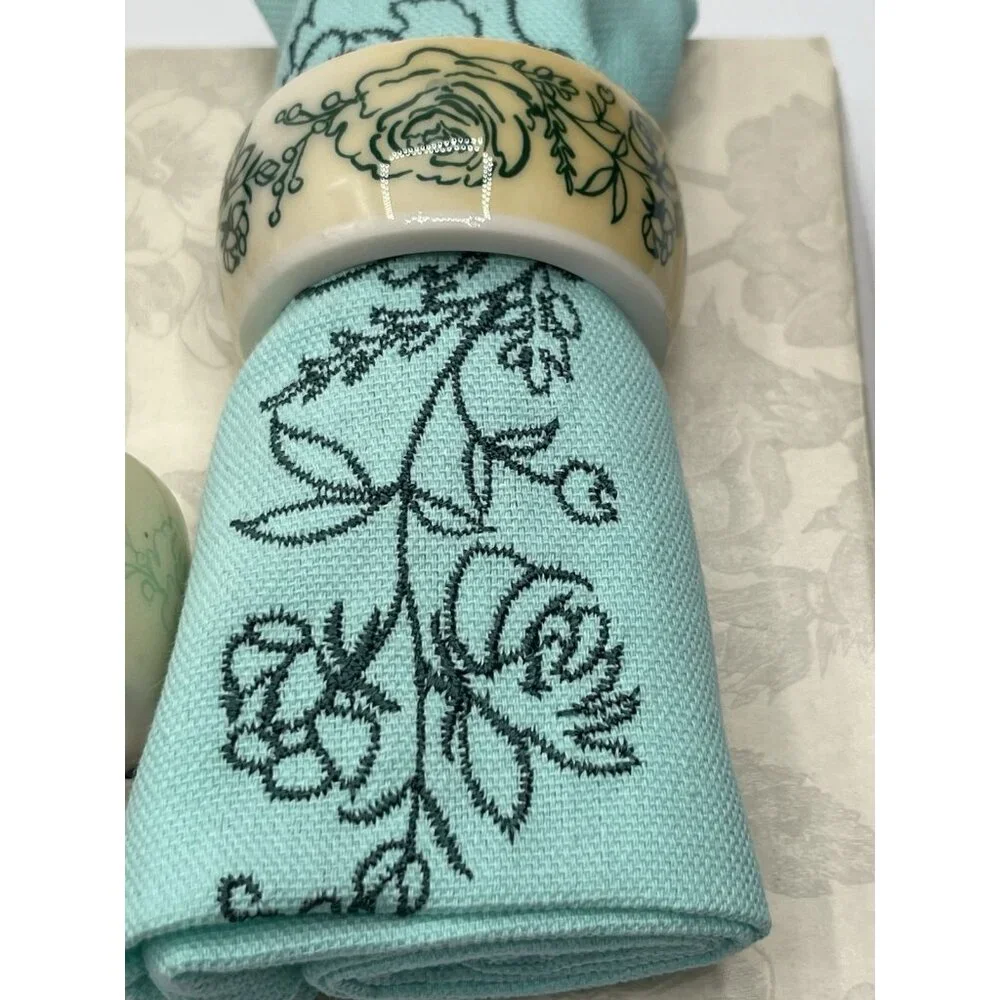 Pioneer‎ Woman Wishful Winter Napkins Snd Napkin Rings Holiday Christmas